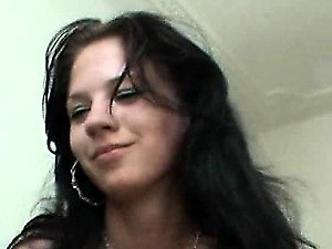 Raven doll shakes ass and lapdance on large dick