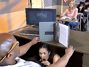 crony\'s step daughter spies on dad in